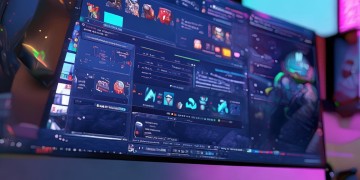 PC 端手游为什么卡？